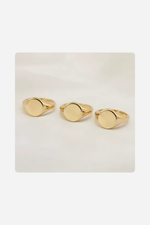 Load image into Gallery viewer, Signet Ring – Timeless Symbol of Elegance and Strength