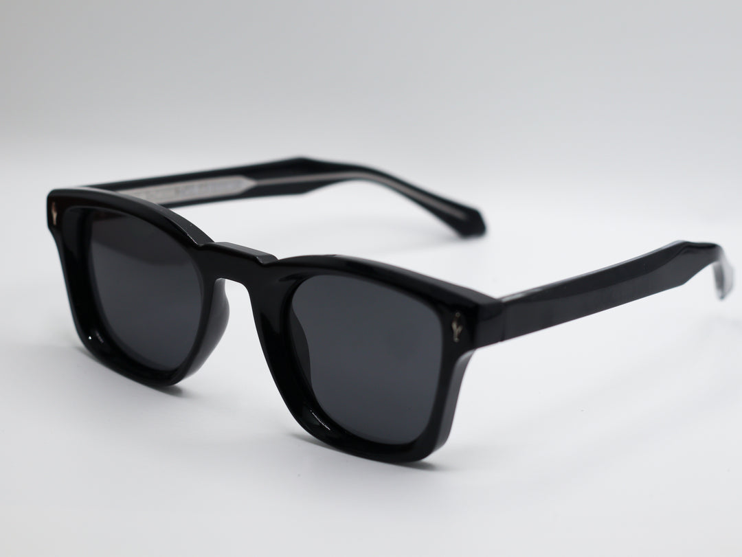 Black & Metal Frame Sunglasses with Polarized Black Lenses – Luxe Artefatto