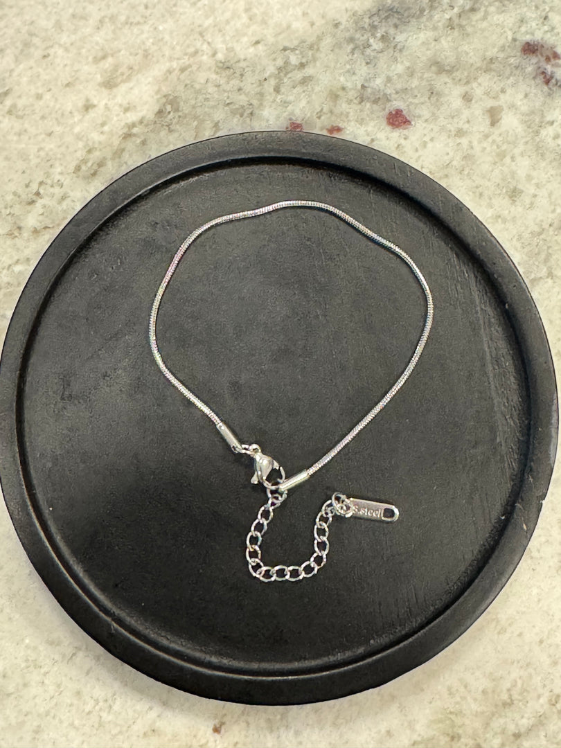 Stainless Steel Snake Bone Chain Bracelet – Sleek & Timeless