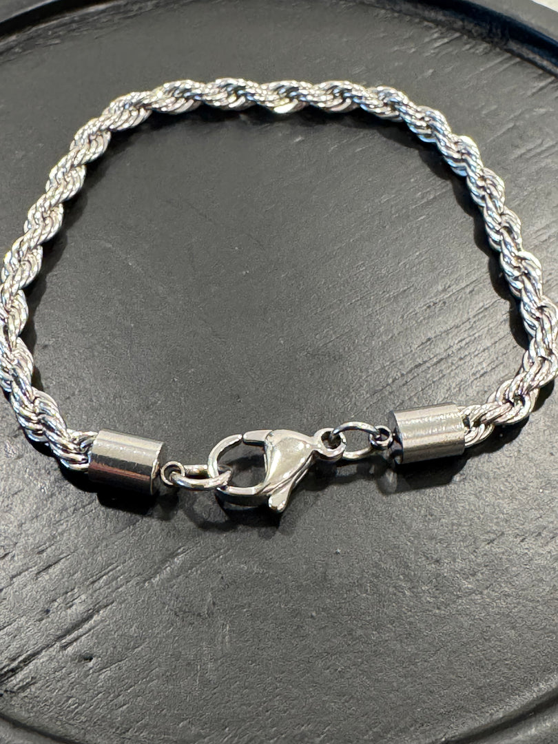 Cres Twisted Rope Chain Bracelet – Timeless Elegance in Every Twist
