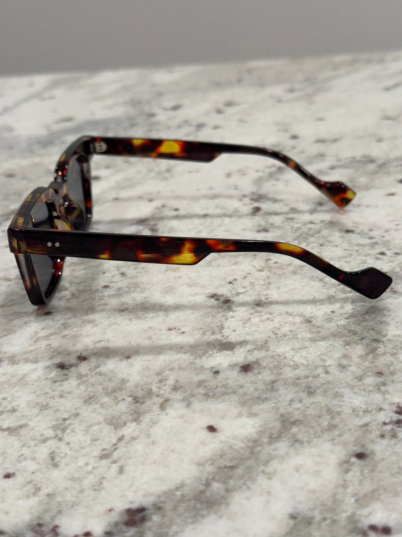 Animal Print Frame Sunglasses with Black Lenses – Bold & Timeless