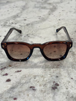 Load image into Gallery viewer, Deep Caramel & Metal Frame Sunglasses with Polarized Brown Gradient Lenses – Luxe Artefatto