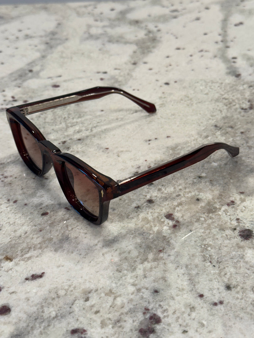 Deep Caramel & Metal Frame Sunglasses with Polarized Brown Gradient Lenses – Luxe Artefatto