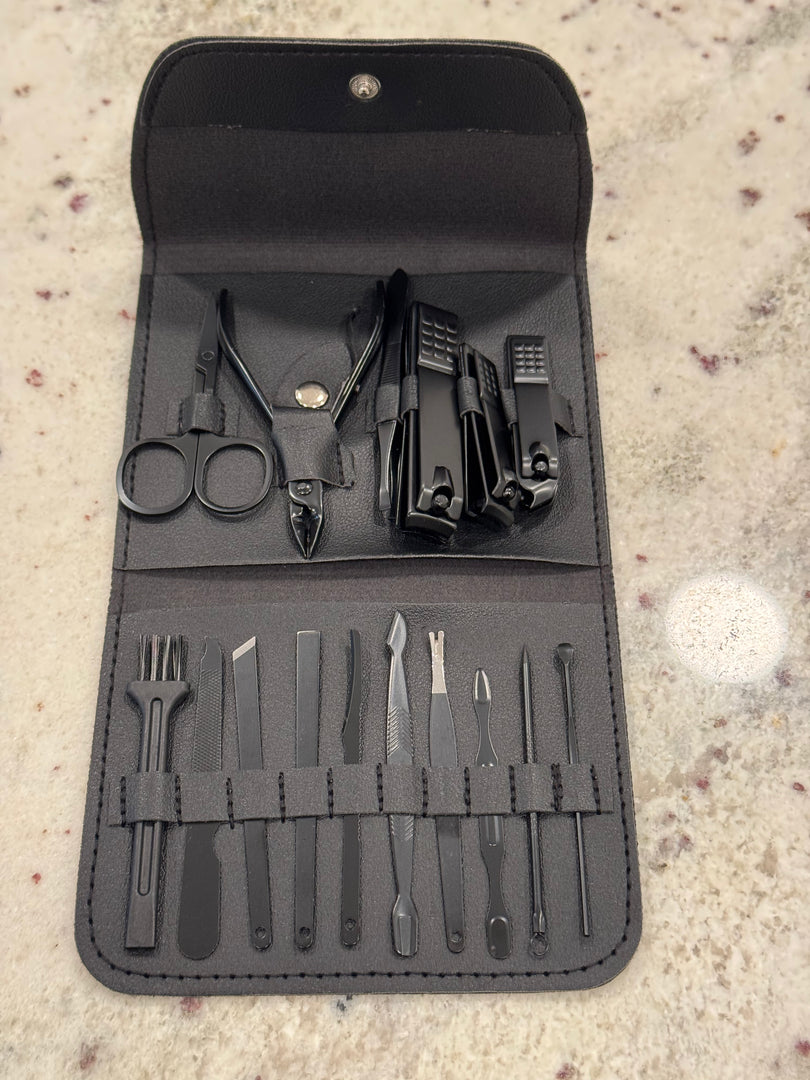 Luxury Manicure Set – Precision and Elegance in One Set