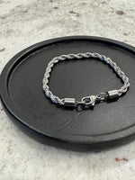 Load image into Gallery viewer, Cres Twisted Rope Chain Bracelet – Timeless Elegance in Every Twist
