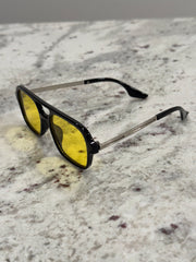 Black & Metal Frame Sunglasses with Yellow Lenses – Bold Style, Modern Edge