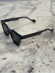 Square Black Frame Sunglasses with Green Lenses – Luxe Artefatto